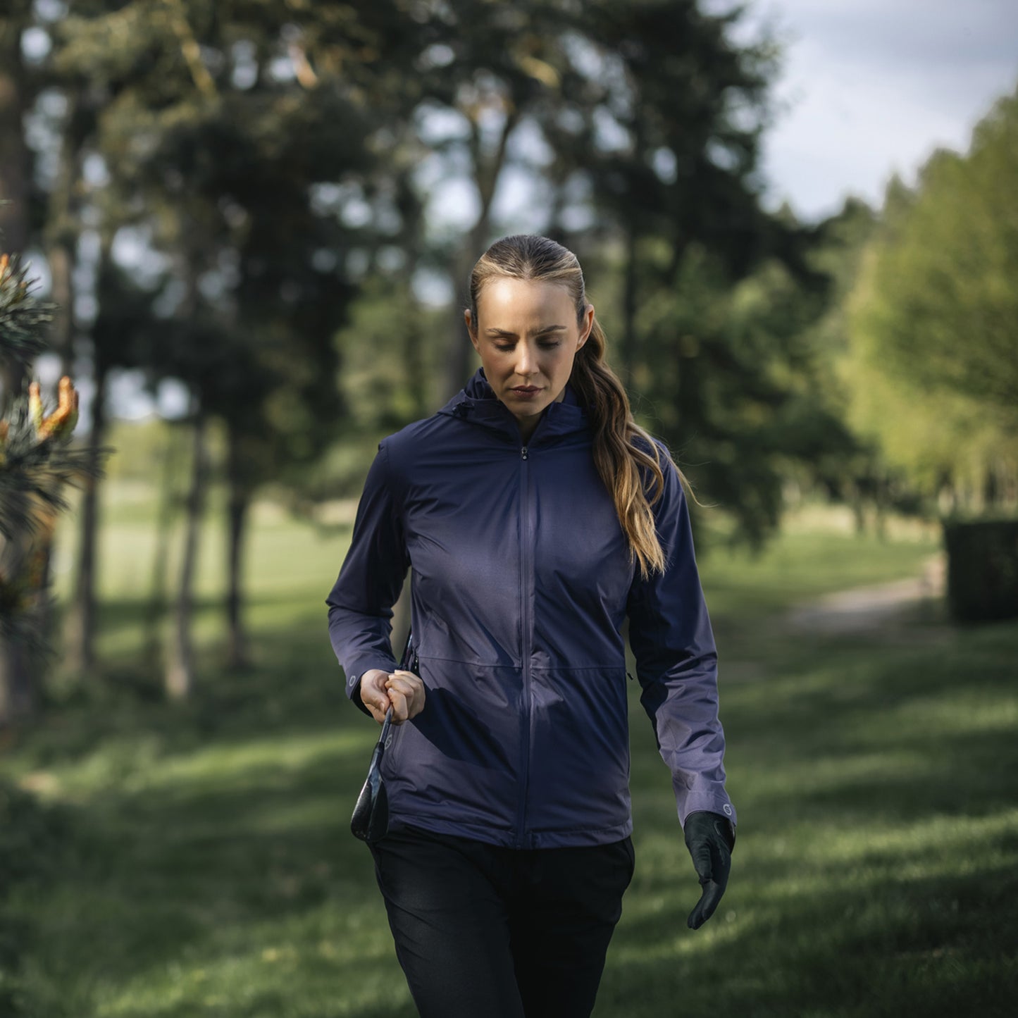 Sunderland Ladies Hooded Waterproof Jacket - Sleek Design, Ultimate Protection & Insulating Comfort