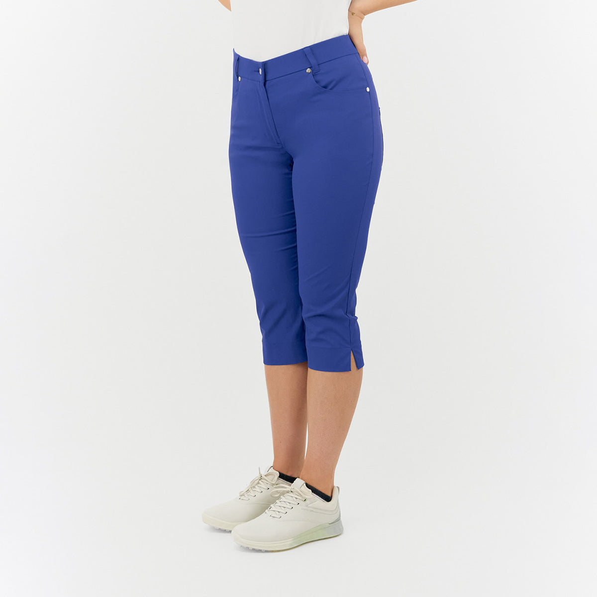 Pure Golf Ladies Stretch Capri – Lightweight Comfort Meets Active Style
