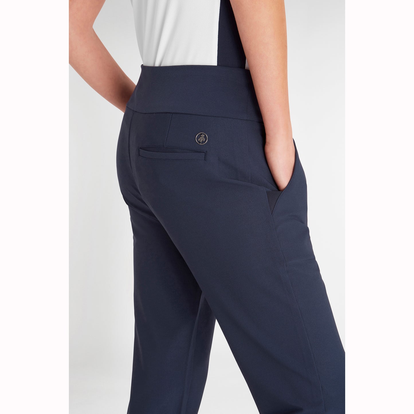 Green Lamb Women's Pull-On Contour 7/8 Trousers in Navy