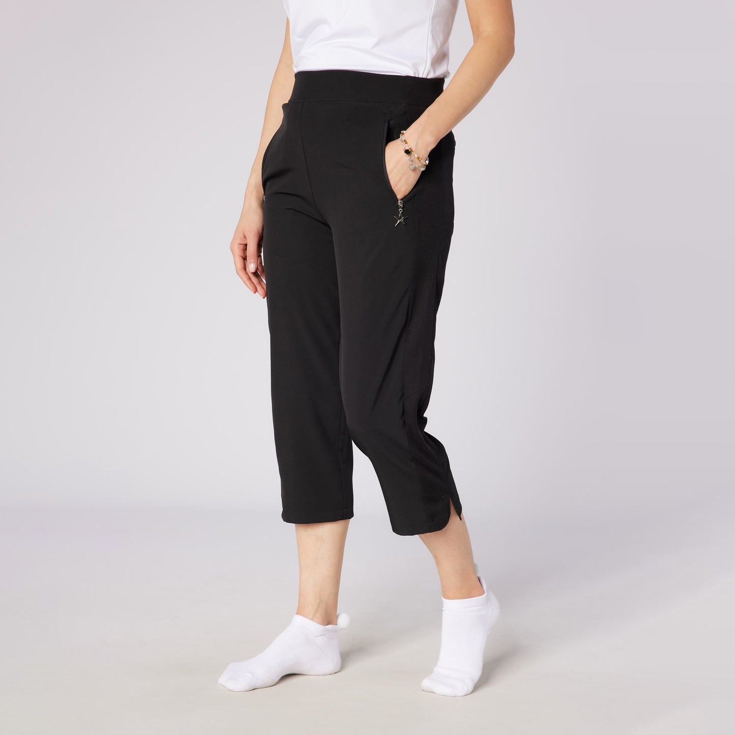 Swing Out Sister Ladies Lightweight Pull-On Capris with Ribbed Side Stripe in Black