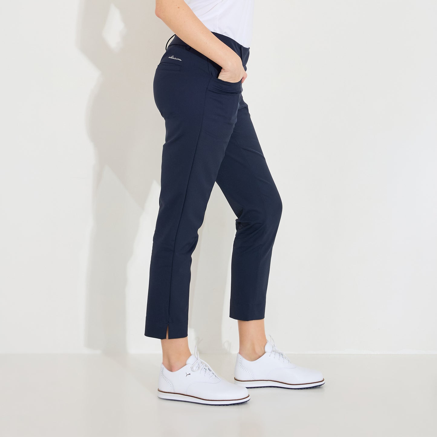 Abacus Ladies 7/8 Pull-On Trousers in Navy- Effortless Style & Performance