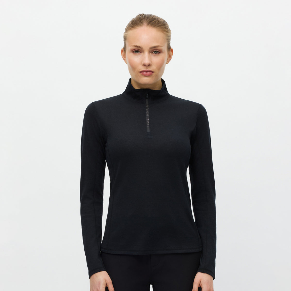 Rohnisch Merino Wool Blend 1/4 Zip Golf Top with Contour Seams in Black