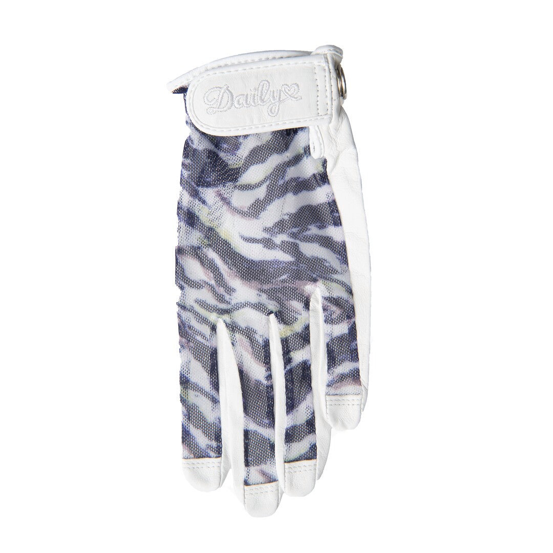 Daily Sports Ladies Animal Print Sun Glove in Streamline Art