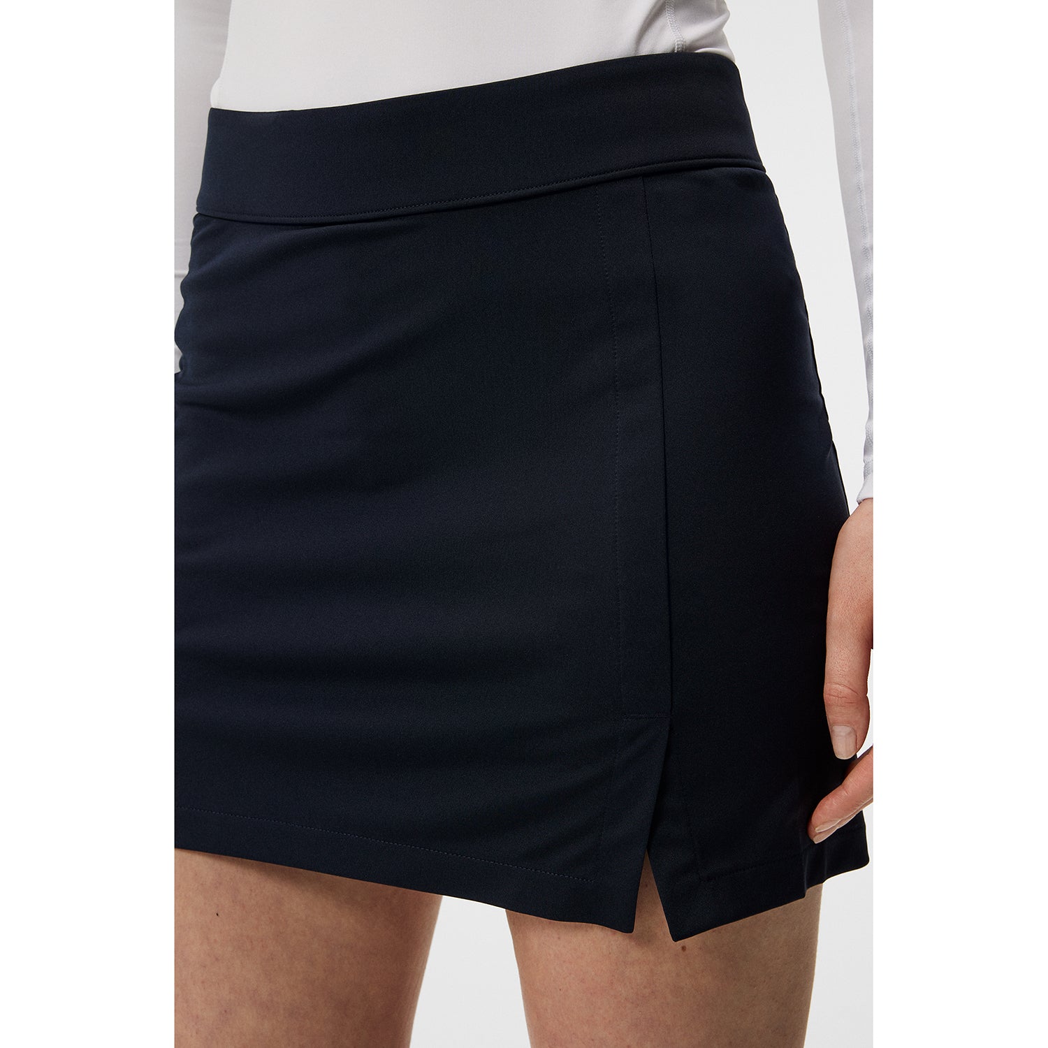 J.Lindeberg Ladies Pull-On Skort with Front Splits in Navy