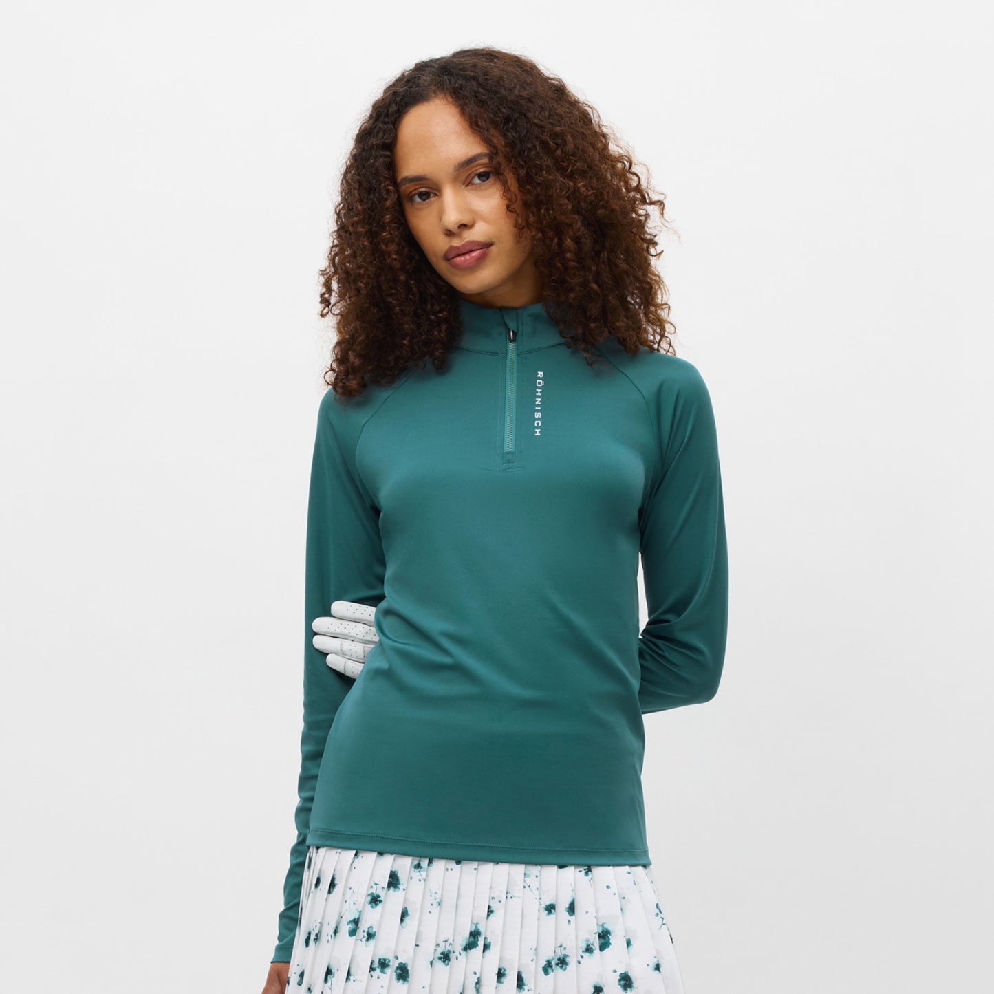Röhnisch Ladies Elegant Zip Neck Stretch Top for Effortless Movement with Every Swing