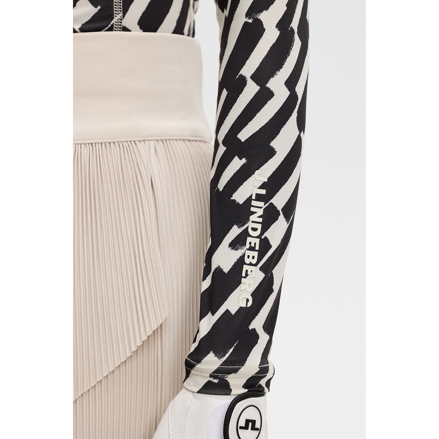 J.Lindeberg Ladies Printed Compression Top for Precision Support with Standout Style