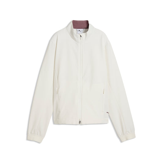 Ladies Softshell Jacket For Windproof Comfort with a Sporty Chic Edge