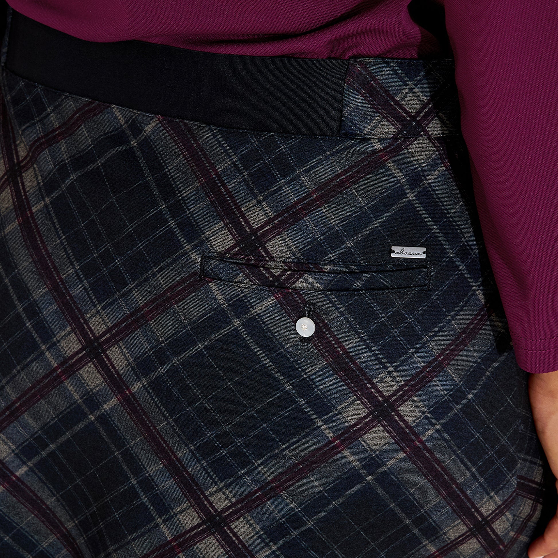 Abacus Ladies Pull-On Skort with Striking Tartan Print - Comfortable & Ready for the Course