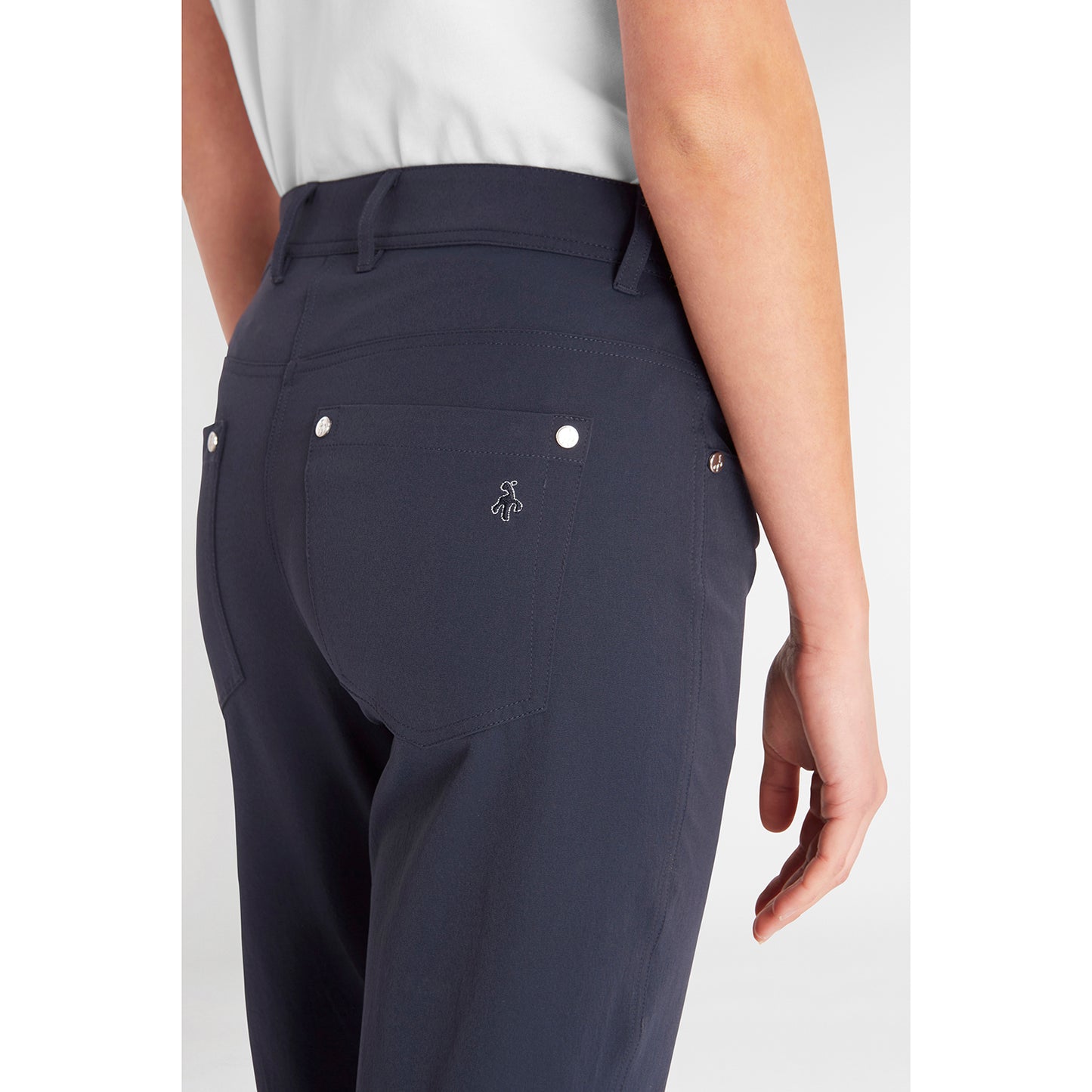 Green Lamb Women's Lightweight Soft-Stretch Capris in Navy