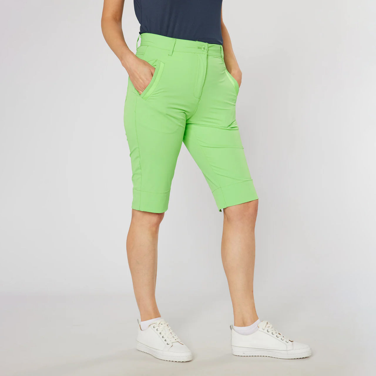 Swing Out Sister Ladies Dri-fit City Shorts in Emerald