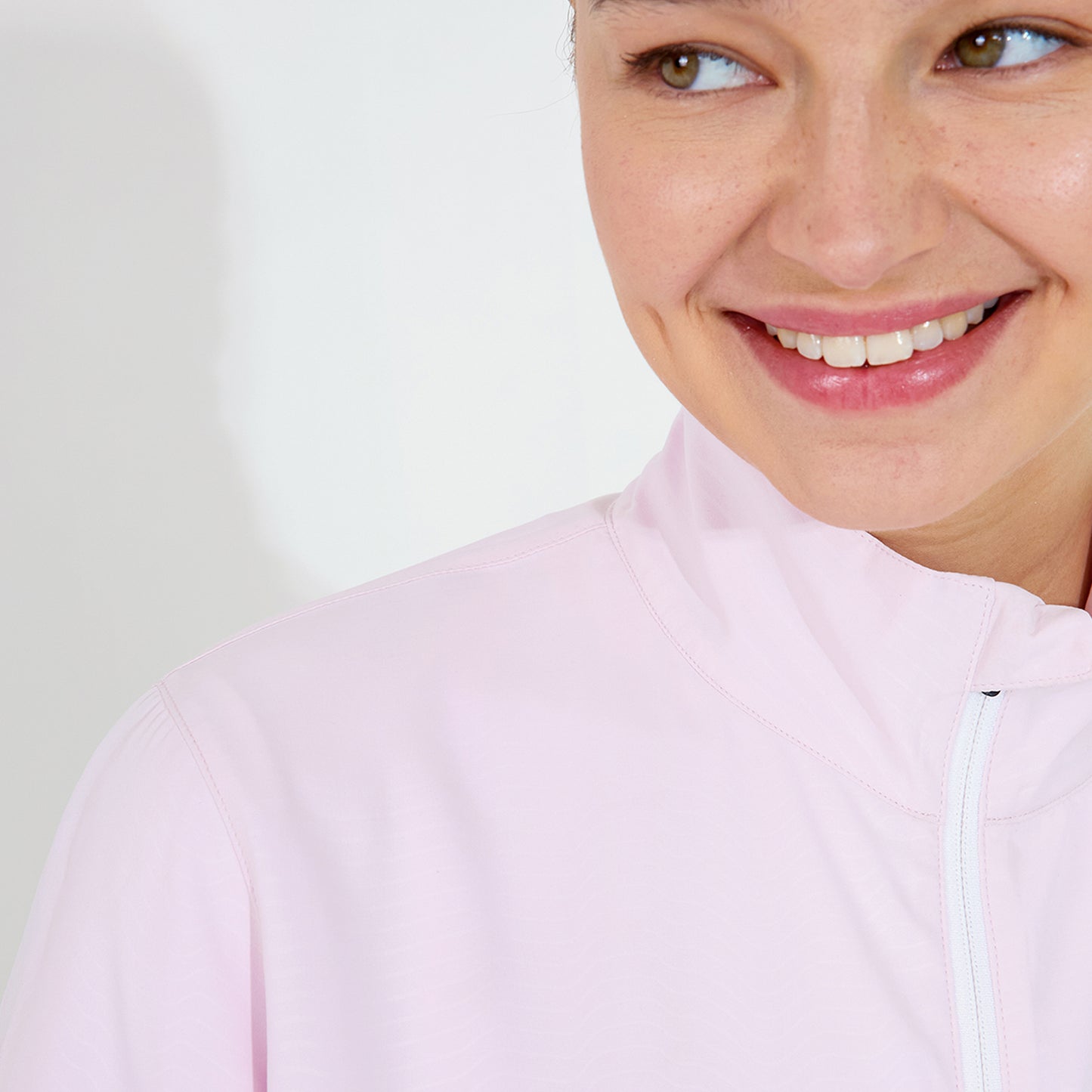 Abacus Ladies Stretch Wind Jacket - Lightweight, Breathable & Timeless