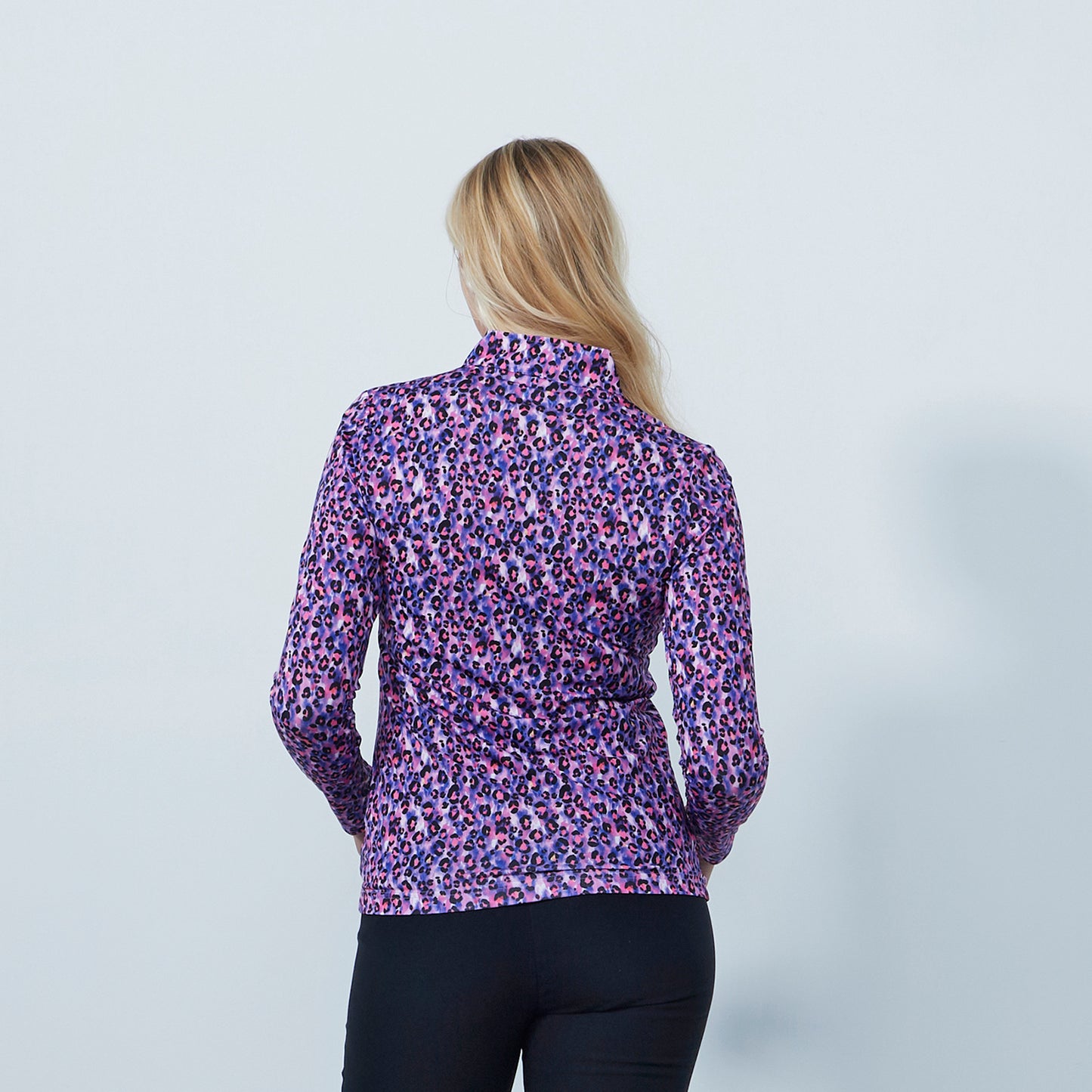 Daily Sports Ladies Long Sleeve Top in Bright Leopard Print