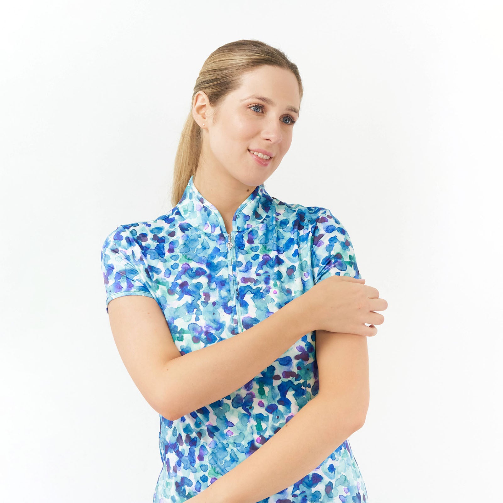 Pure Golf Cap Sleeve Zip Neck Top in Dappled Ocean Print