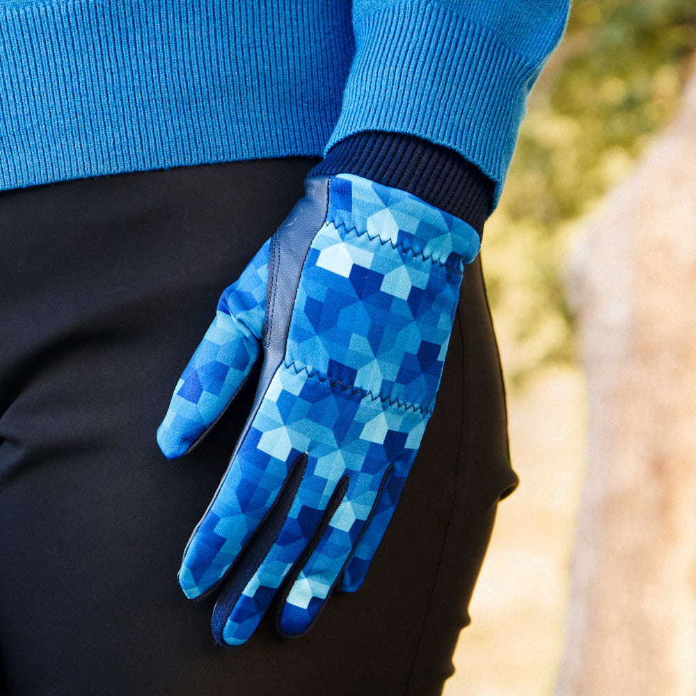 Surprize Ladies Golf Polar Stretch Winter Gloves in Pixel Passion