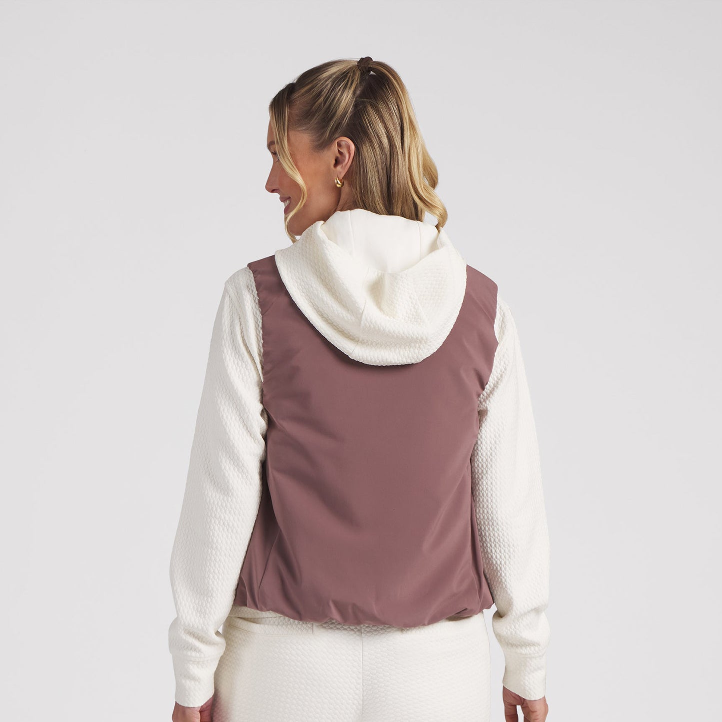 Puma Golf Ladies Gilet with Lightweight Insulation for Maximum Warmth & Everyday Comfort