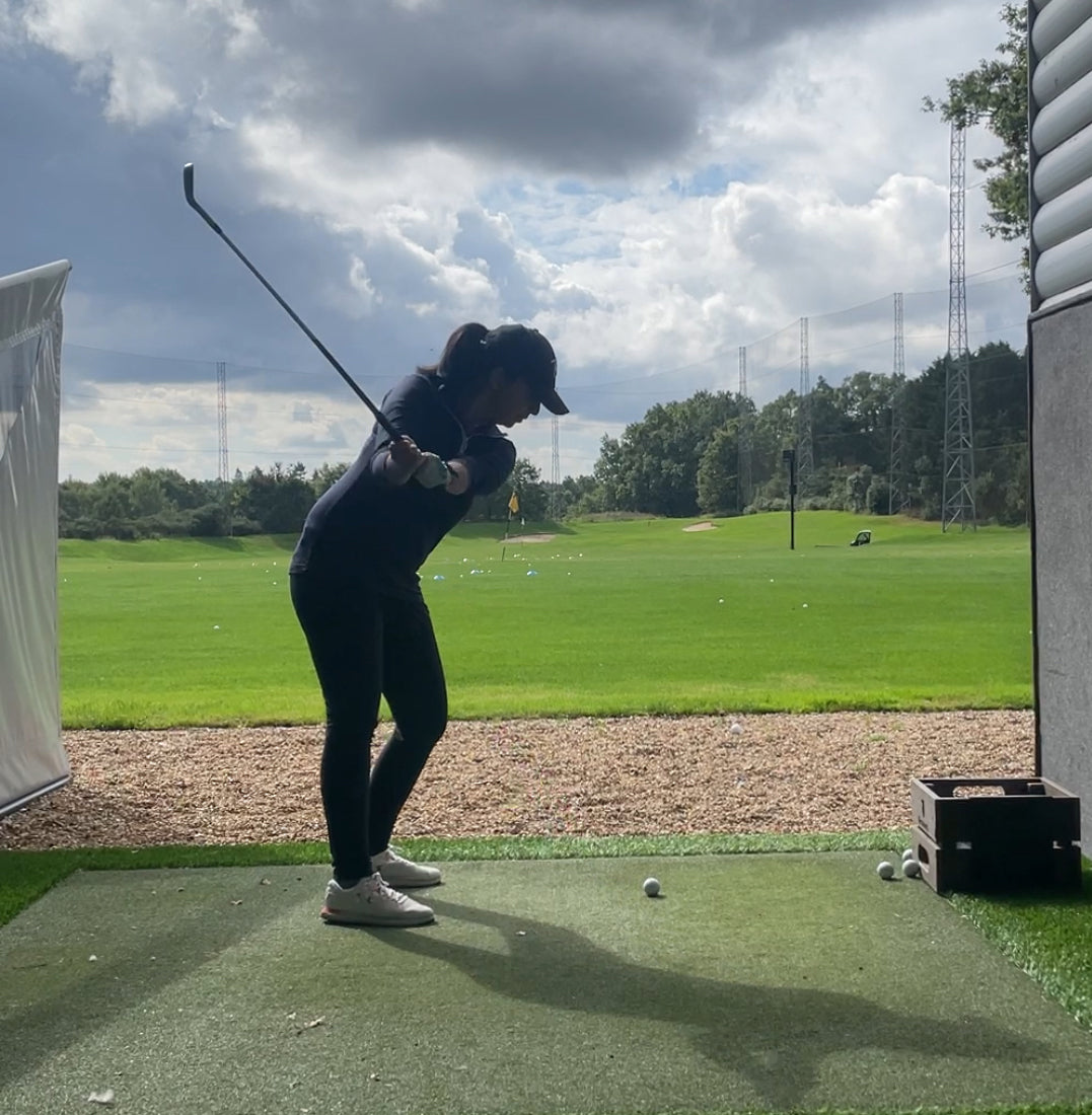 Ladies Golf Blog practising shots at the driving range