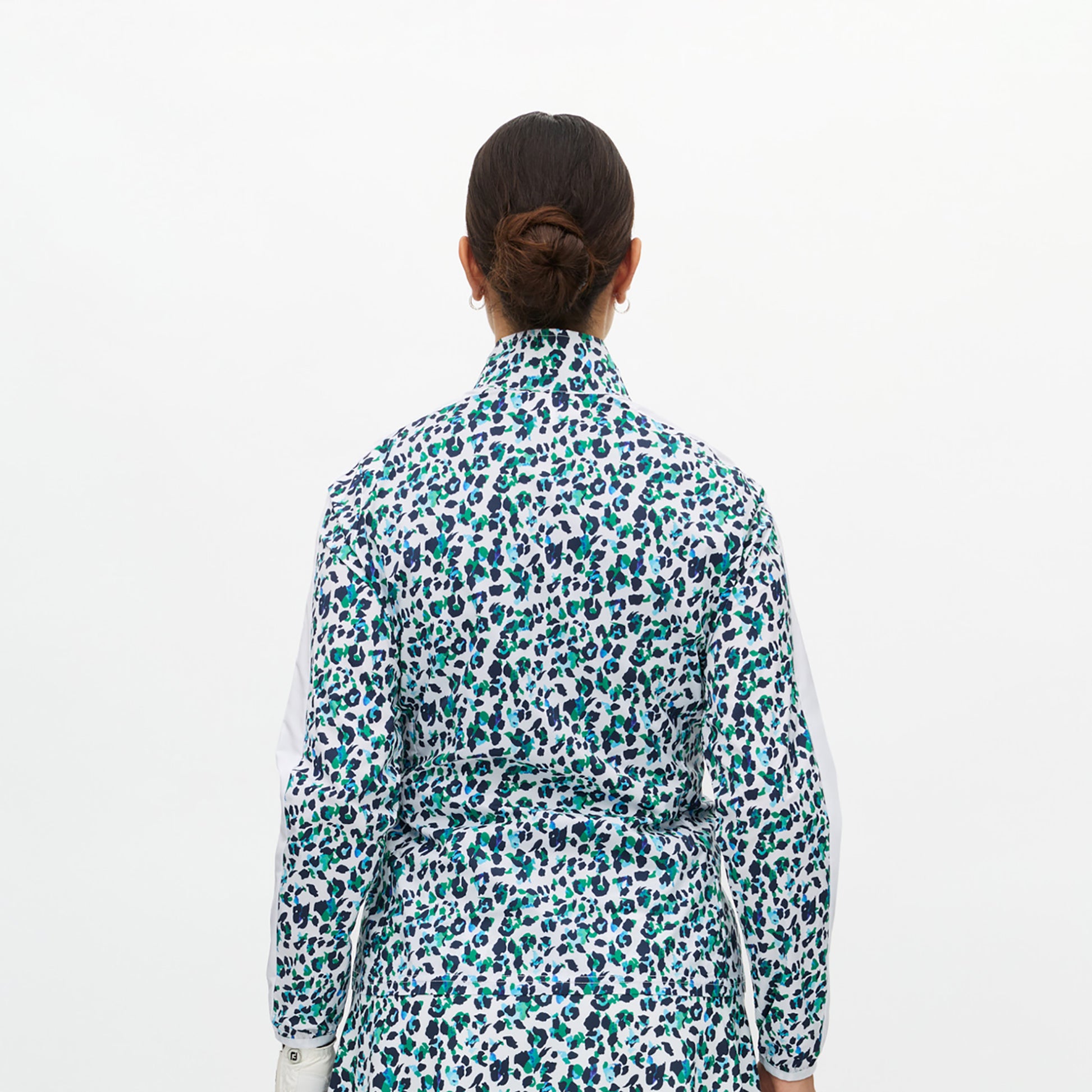 Rohnisch Ladies Packable Golf Jacket for Stretch Performance with Standout Style