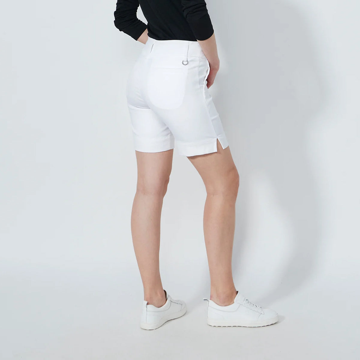 Daily Sports Ladies Shorter-Length Pull-On White Golf Shorts 