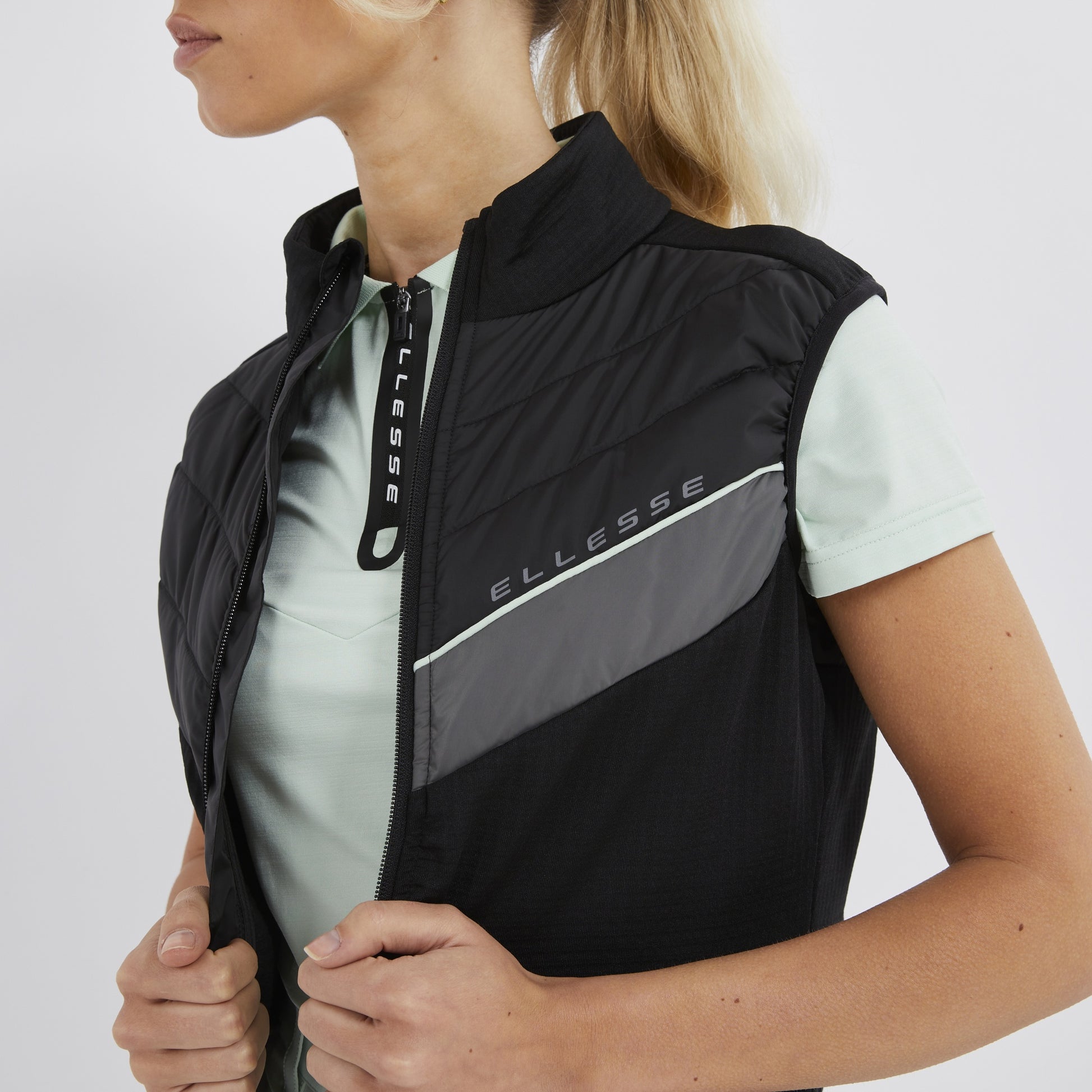 Ellesse Women's Soft-Stretch Gilet in Black with Quilted Panels