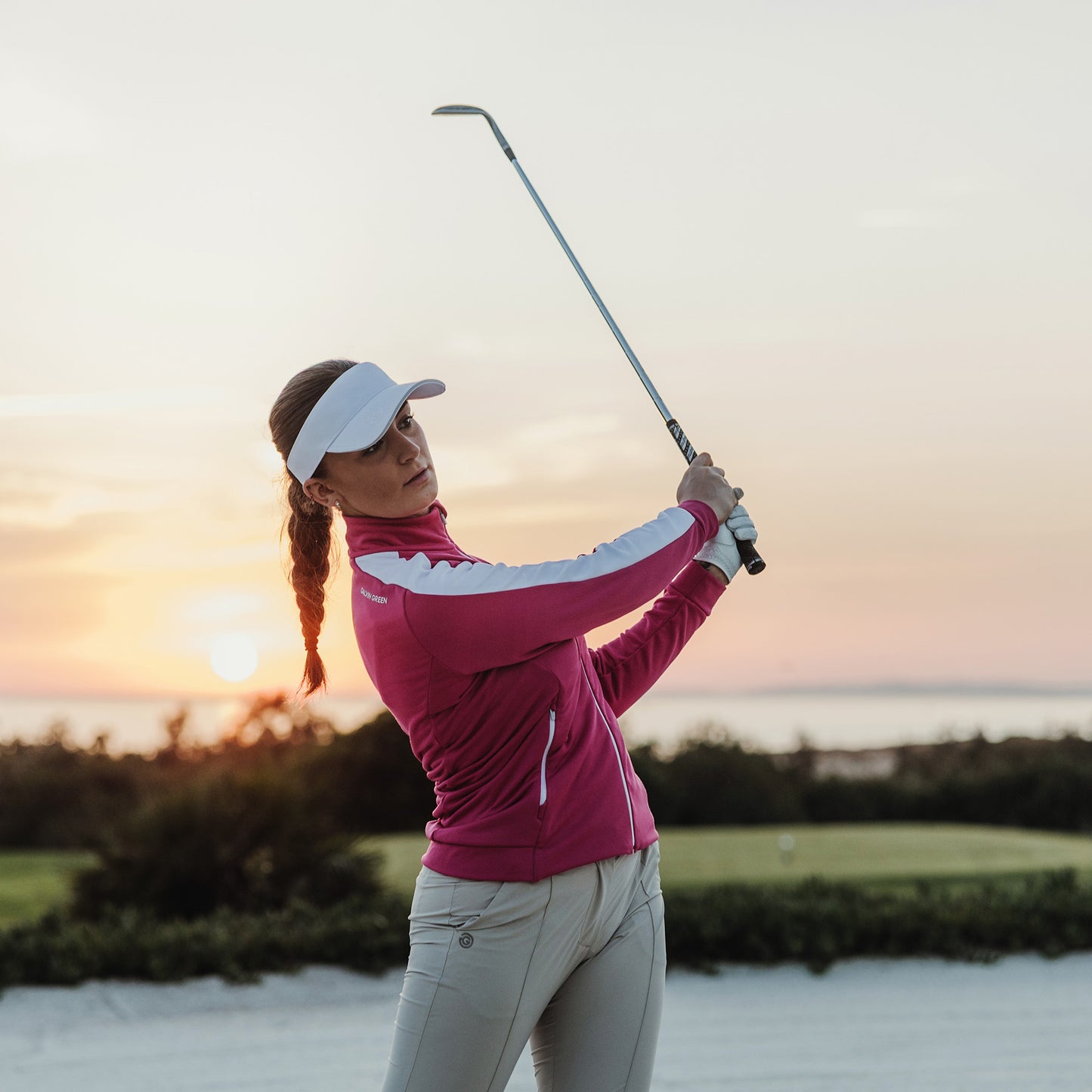 Galvin Green Women's Full-Zip INSULA Jacket for Breathable Comfort with a Flattering Silhouette