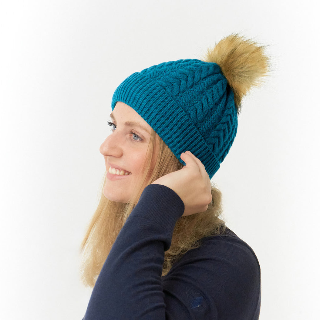 Surprizeshop Ladies Lined Waterproof Bobble Hat with Cable Knit Design