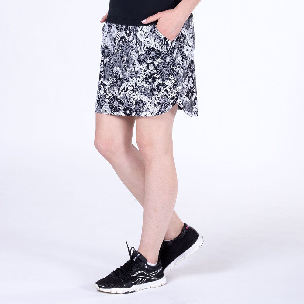 Nivo Ladies Graphic Floral Print Pull-On Skort in Black & White