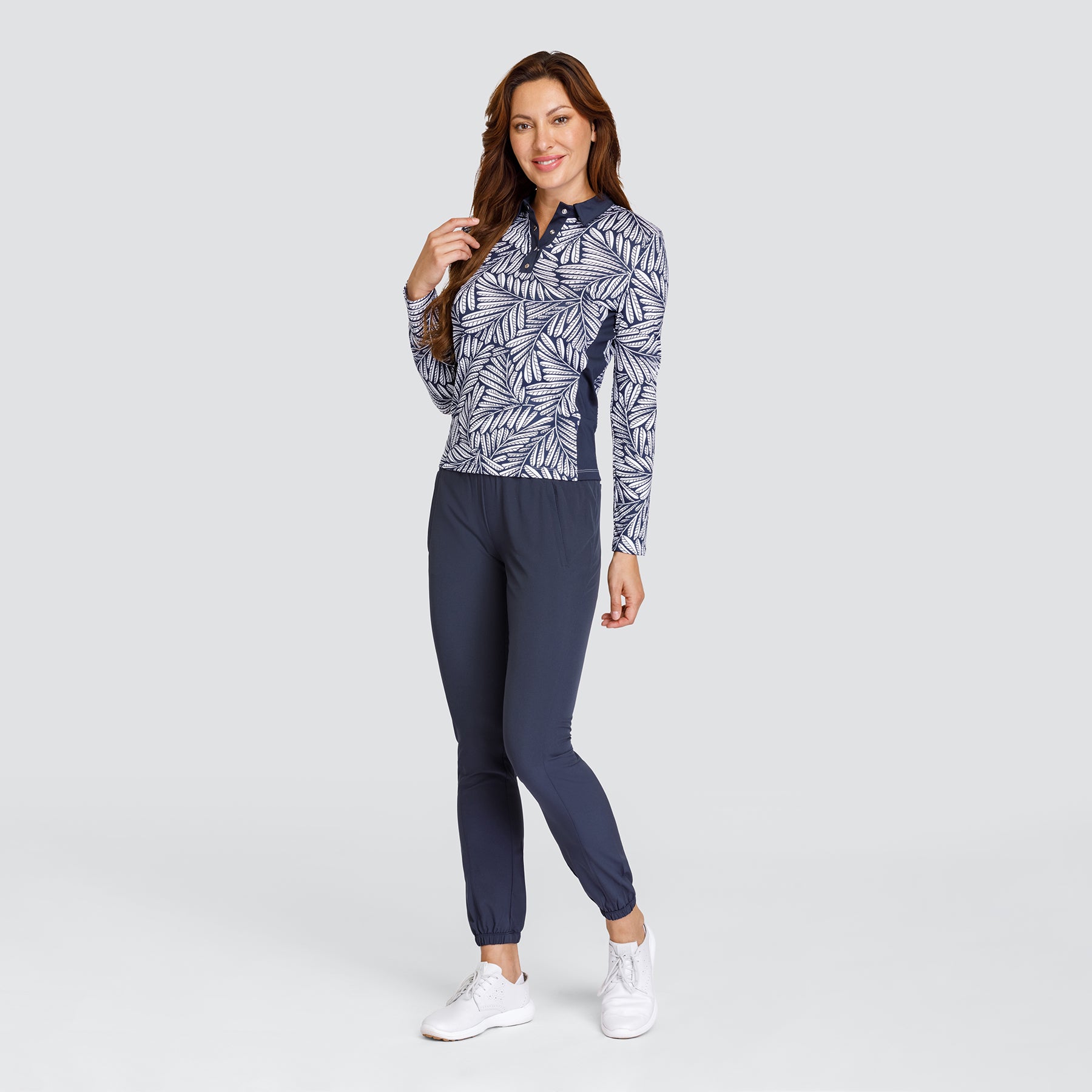 Tail Ladies Long Sleeve Top in Victory Wreath