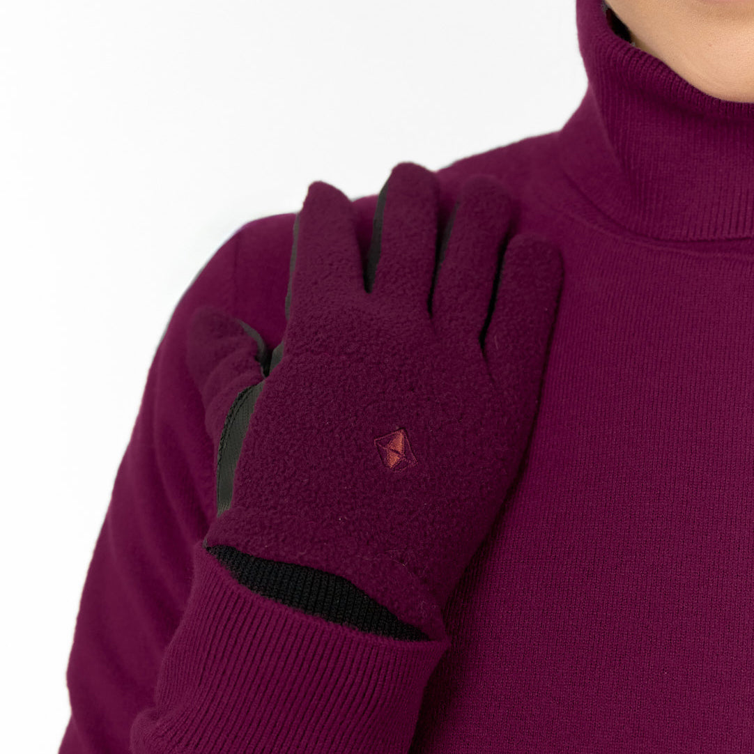 Pure Golf Ladies Glacier Pair of Polar Fleece Gloves in Morello Cherry