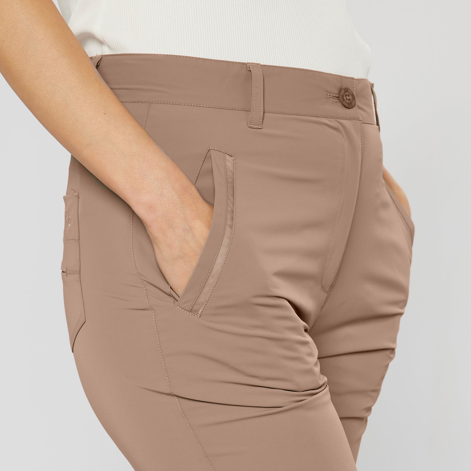 Swing Out Sister Ladies Lightweight Capris - Size 8 Only Left