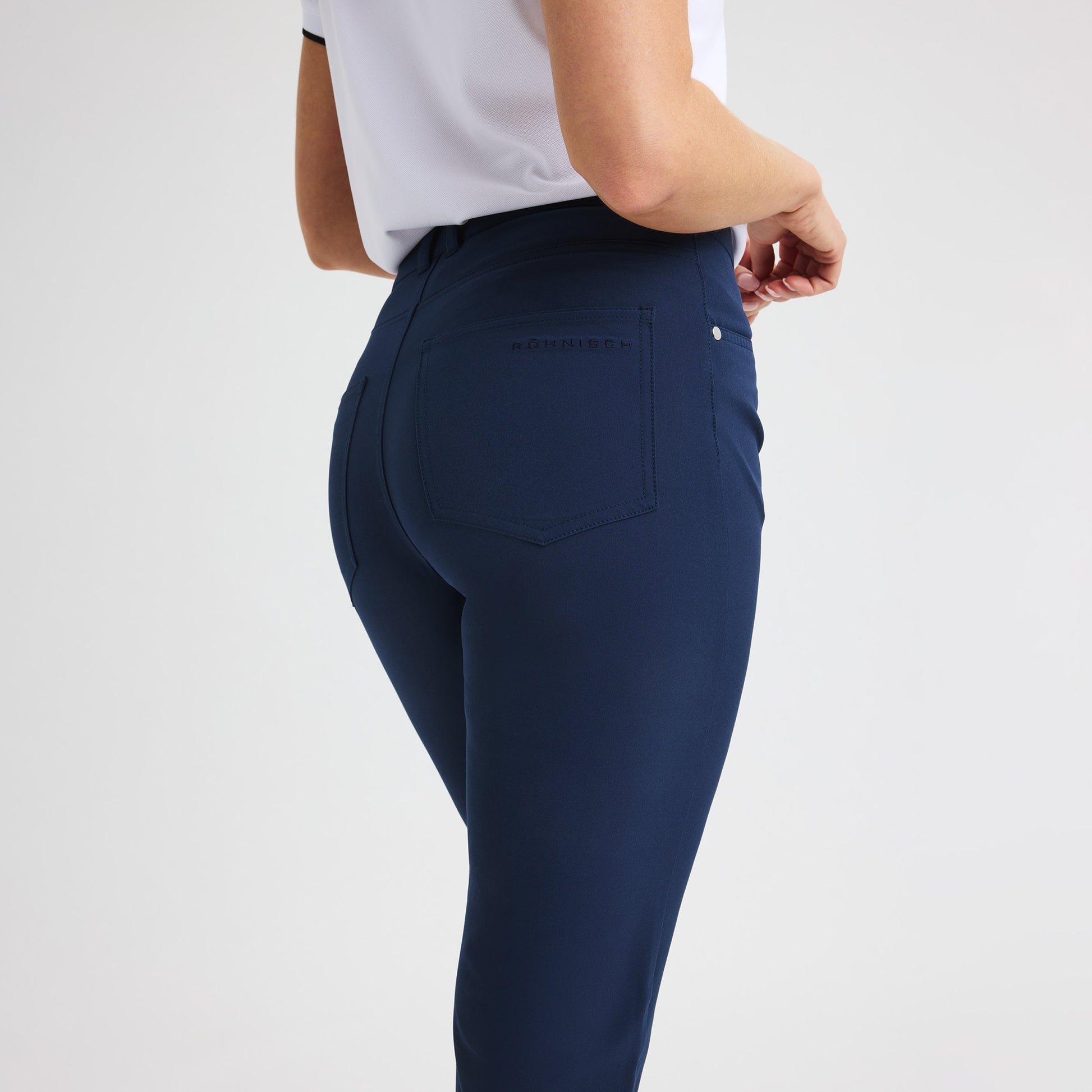 Rohnisch Ladies Lightweight Comfort Golf Capris in Navy