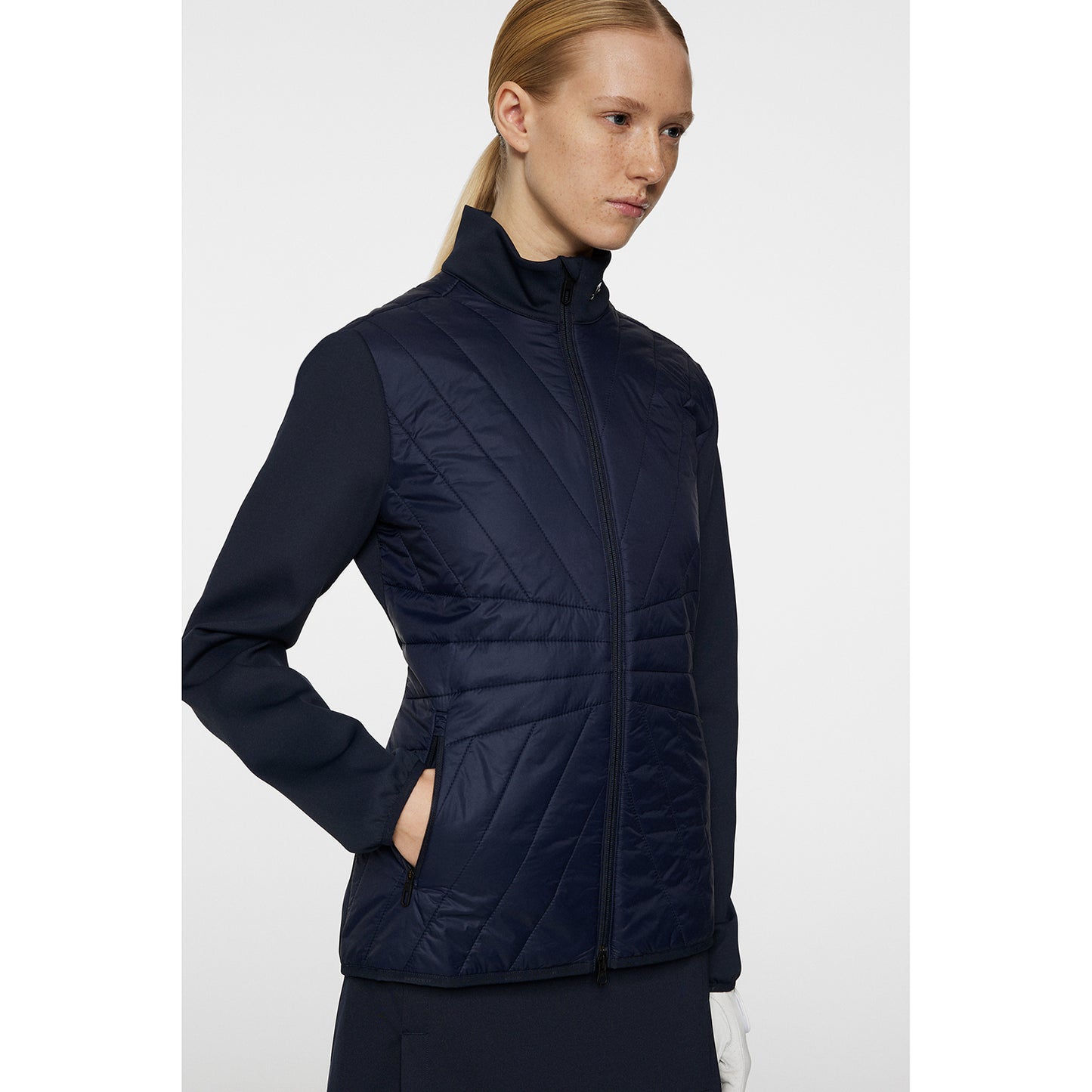 J.Lindeberg Ladies Quilted Hybrid Jacket in Navy