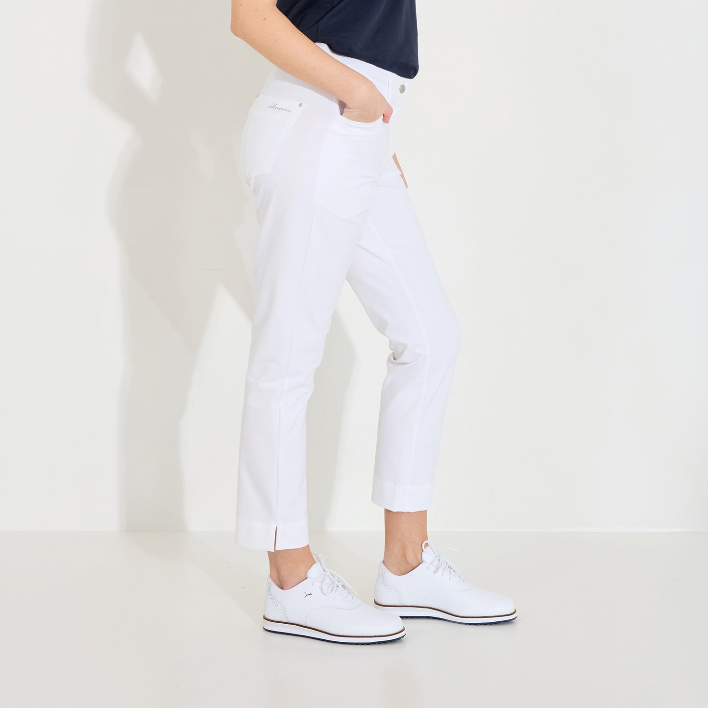 Abacus Ladies 7/8 Trousers - Elegant Style On and Off The Golf Course