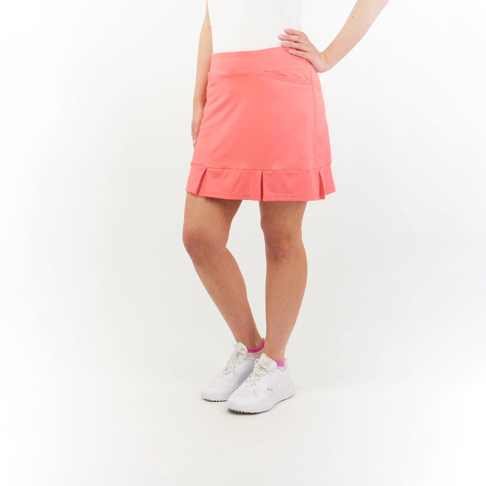 Pure Golf Ladies Pull-on Skort in Coral