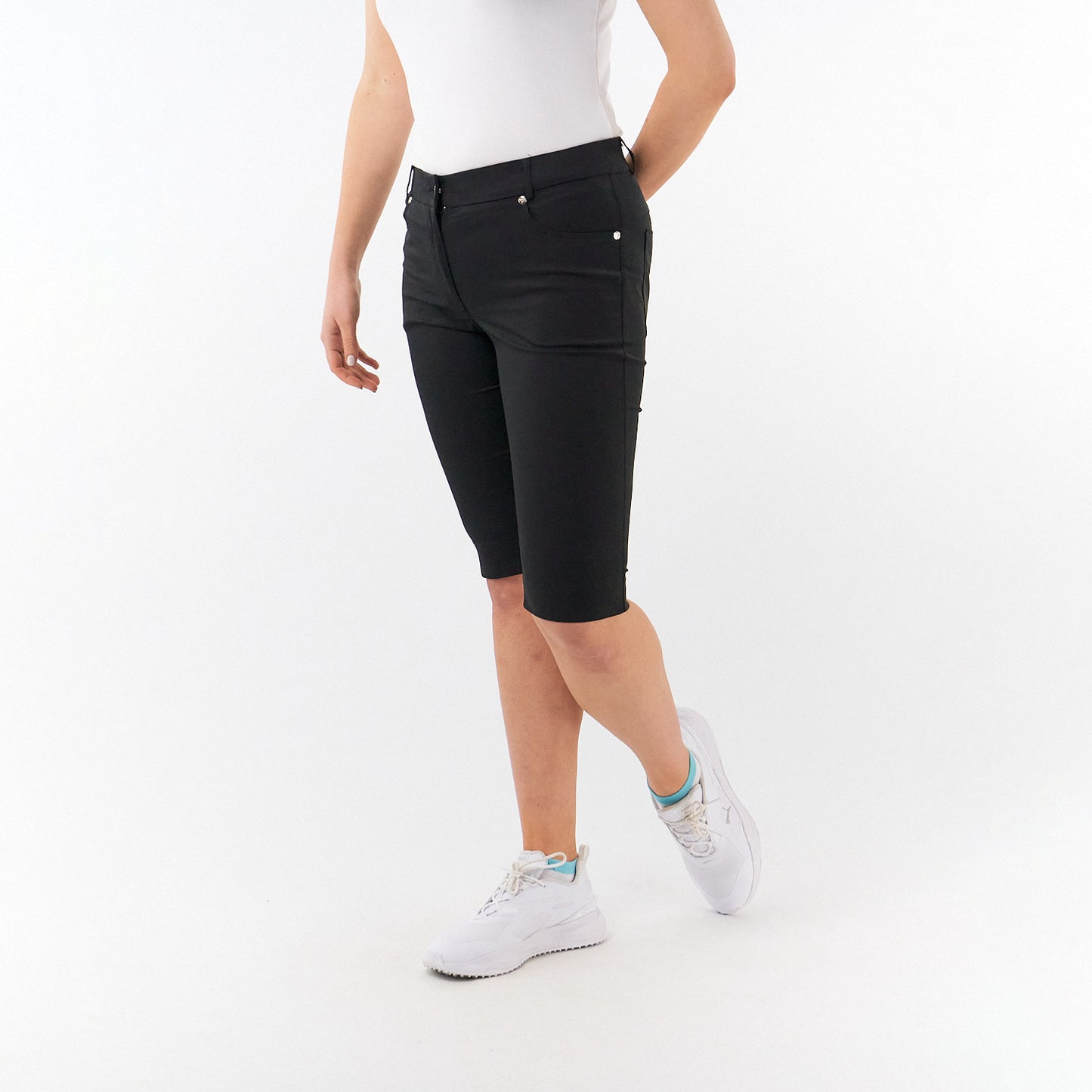 Pure Golf Ladies Bermuda Short in Black