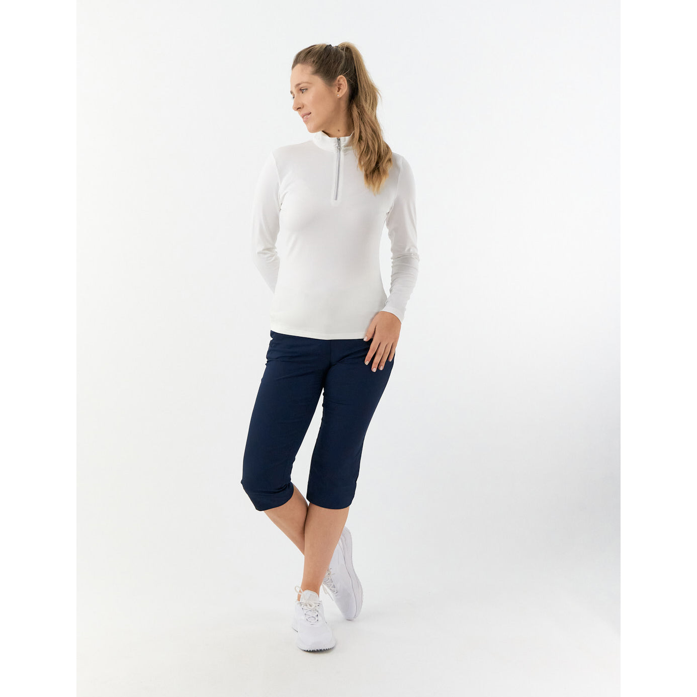 Pure Ladies Lightweight Mid-Layer Top in White